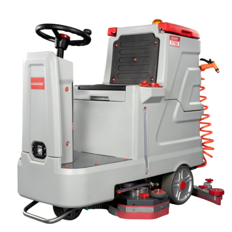 遂宁坦洁全自动驾驶式洗地机X700